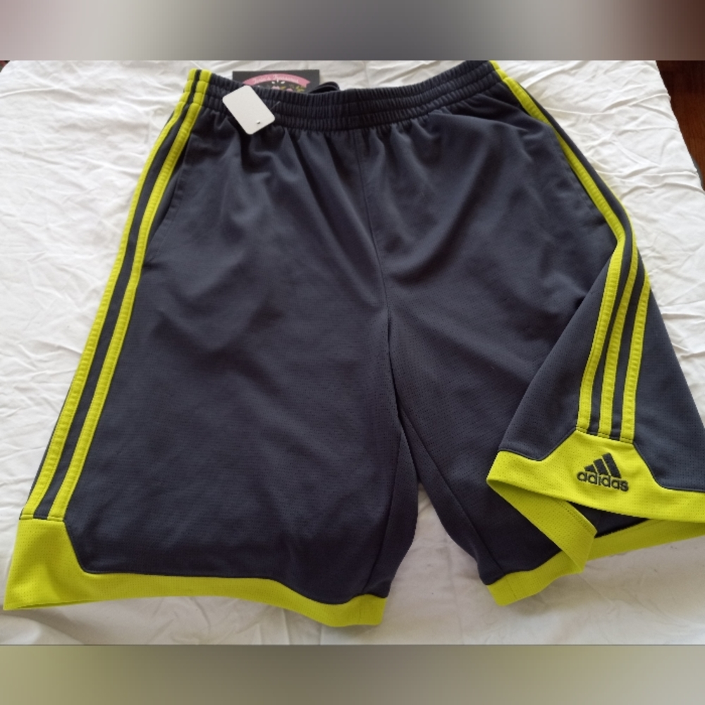 Adidas workout activewear basketball running shorts grey neon green 414889A sSM